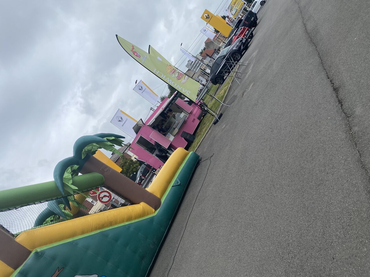 Porte ouverte renault