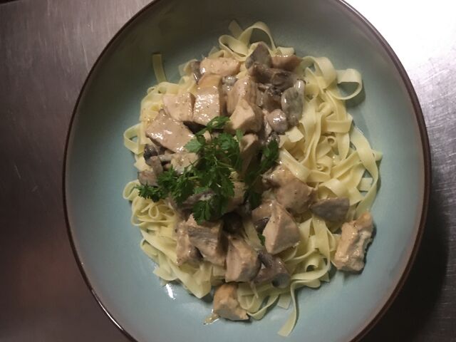 Tagliatelles poulet champignons 