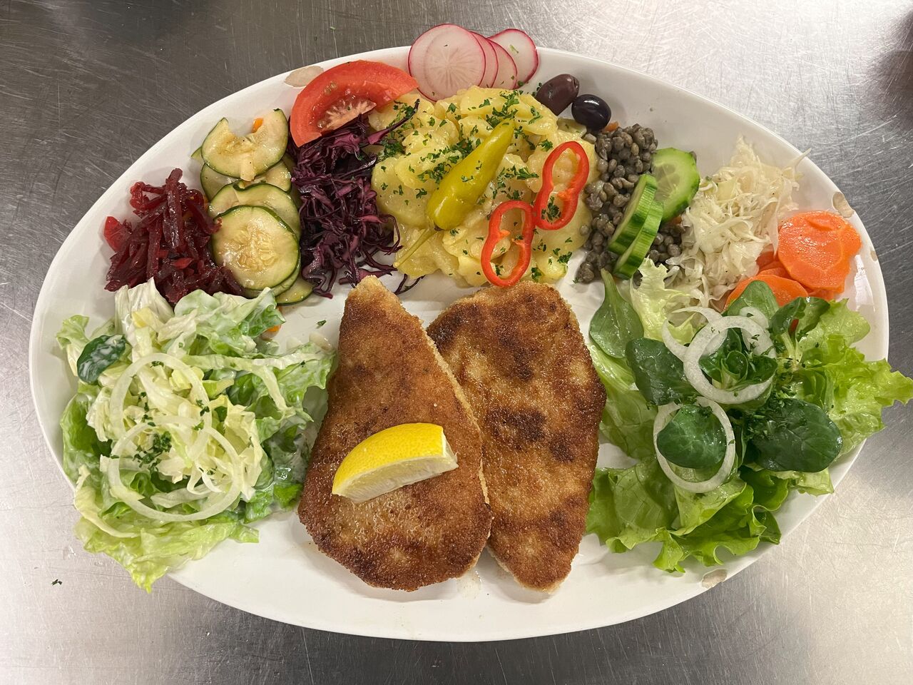 Cordon Bleu mit Röstkartoffeln