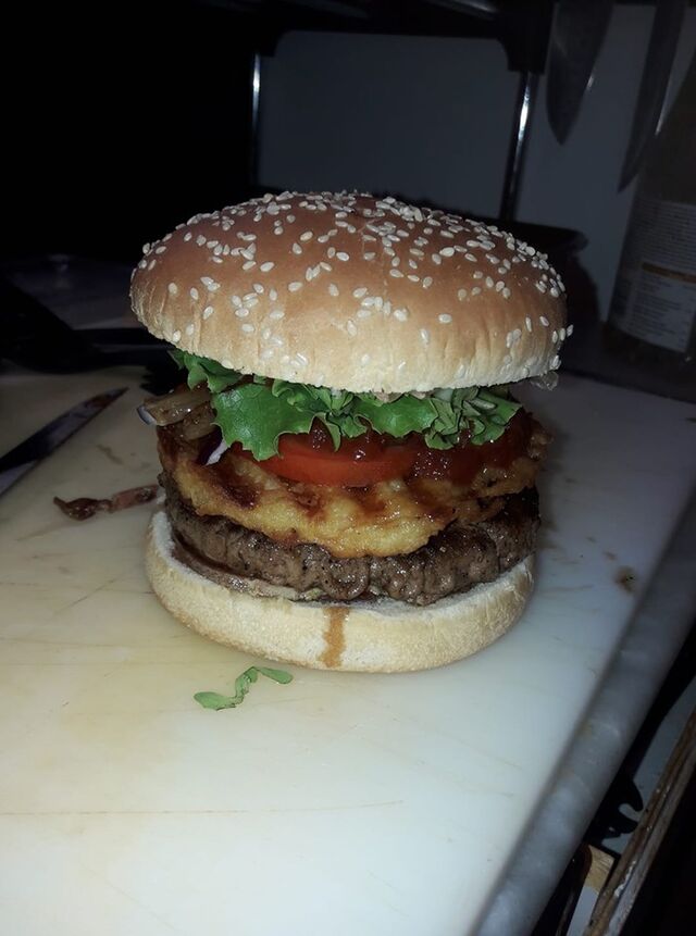 Deux nouveau burgers.
tradition au foie gras et le from'poulet