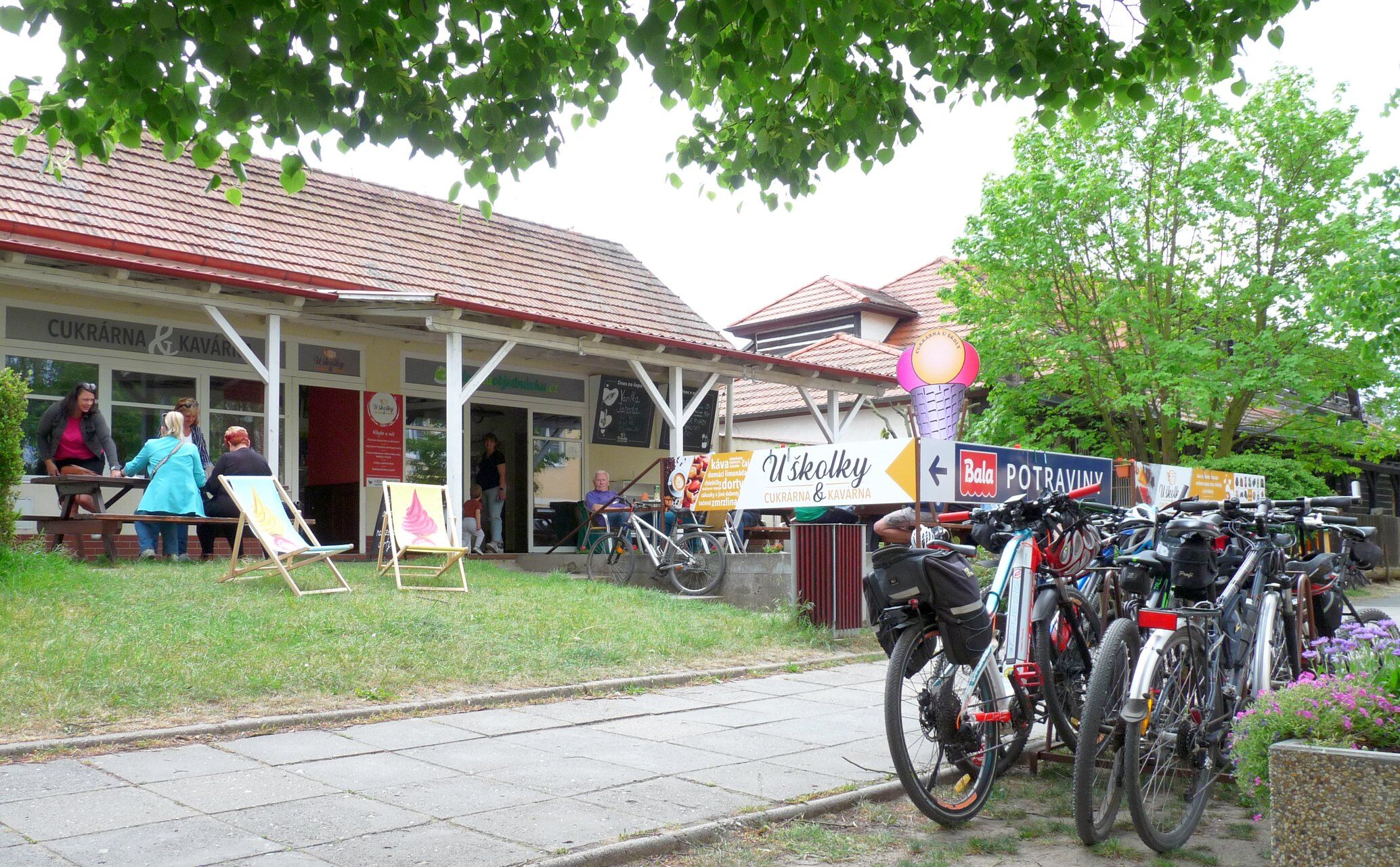 Cukrárna U Školky - Přerov nad Labem