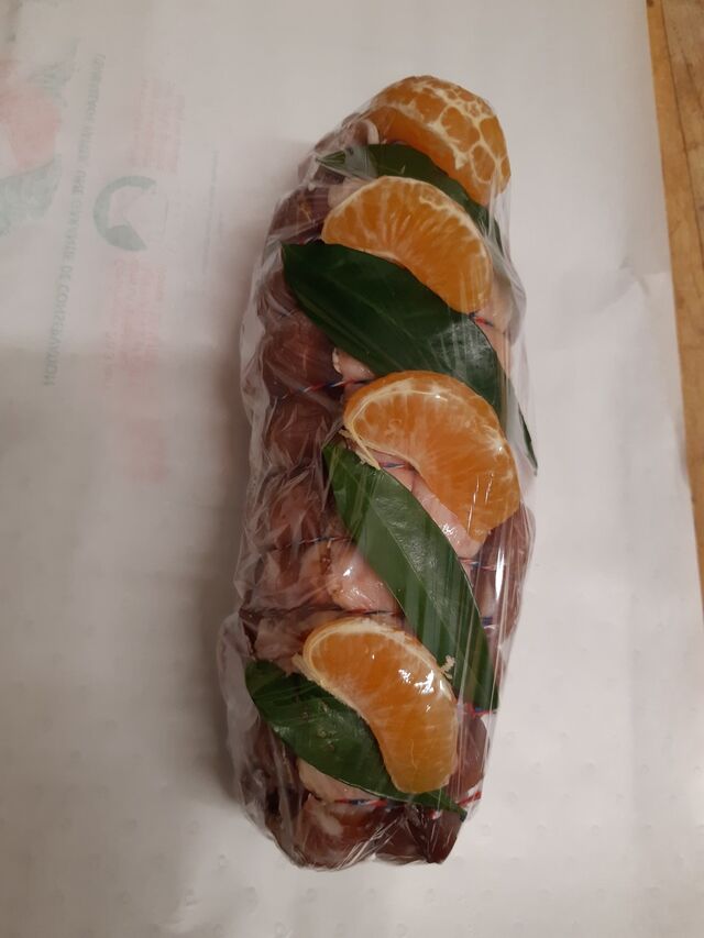 Nouvelle spécialité, rôti de canard aux clémentines. 