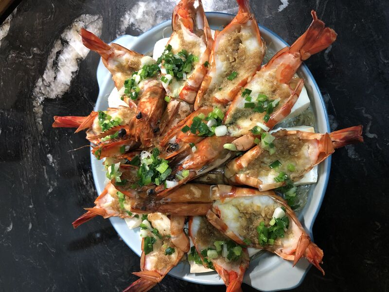 Crevettes Purée d’ail cuit à la vapeur 