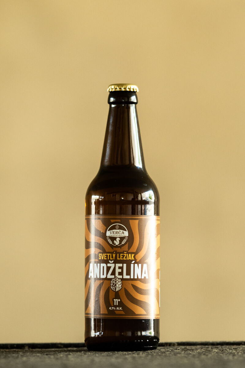 Andželina Ležiak 11° alk. 4,7% 0,5L 