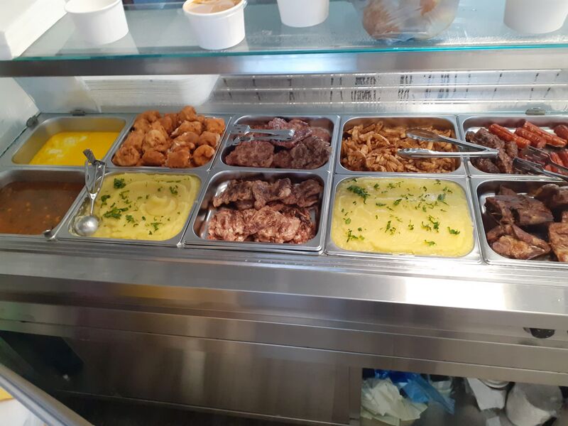 Ceafa de porc, Carnati, Pulpe de pui dezosate