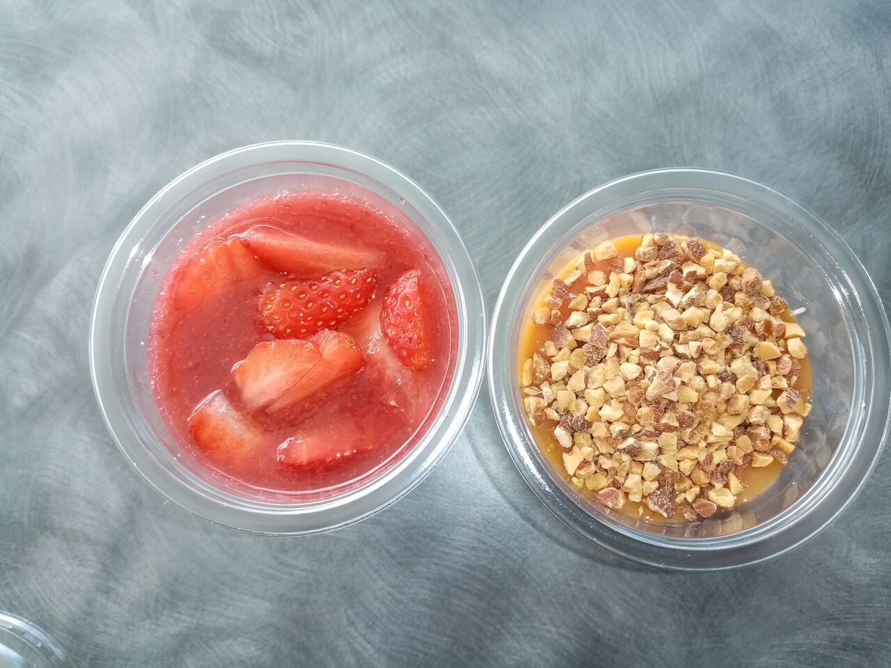 fruits rouges , caramel beurre salé et amandes grillées,.... retrouvez différents parfums