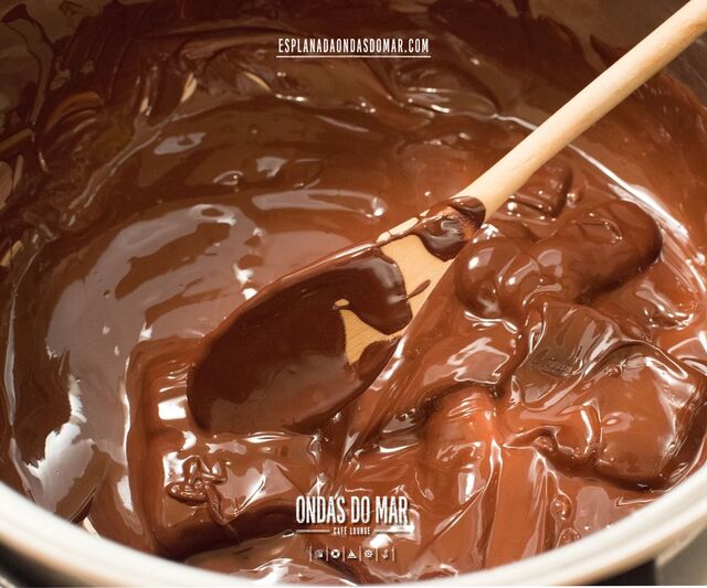 Bolo caseiro.
esplanadaondasdomar.com