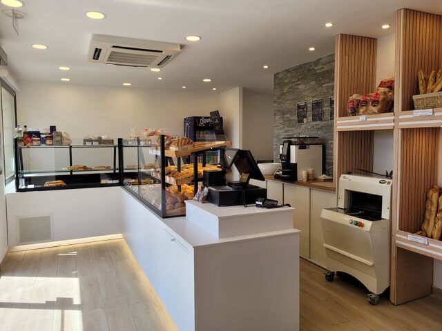 LA BOUTIQUE