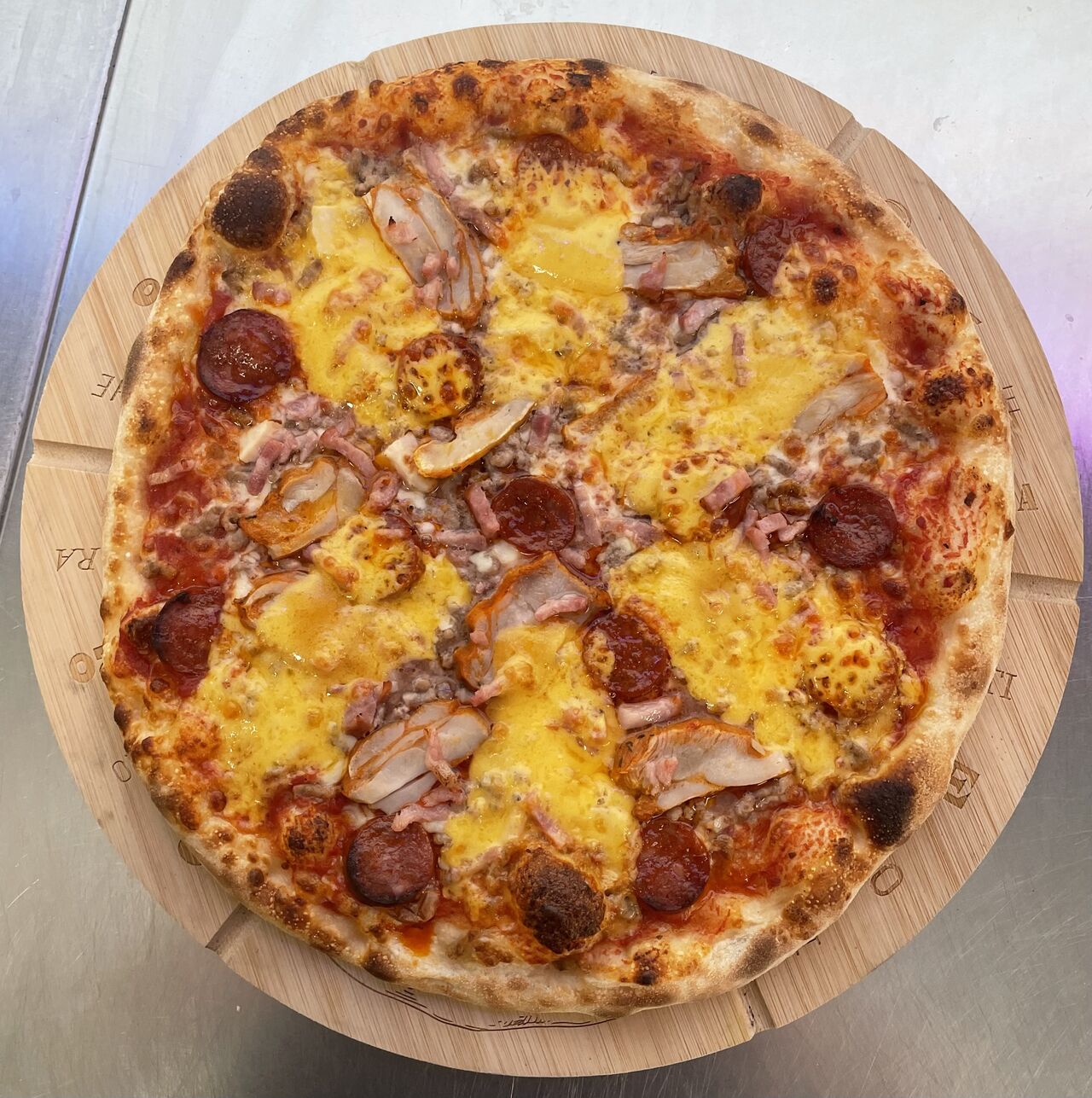 PIZZA DU MOIS DE MAI ET DE JUIN