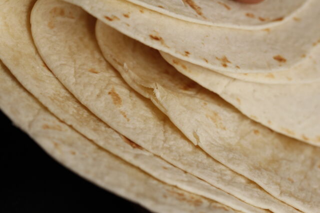 Pão Roti (Apa / Chapati) ou Wrap
(Ótimo para caris, etc. ou Chili com carne!)