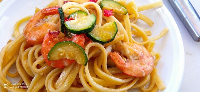 Linguine gamberi e zucchine