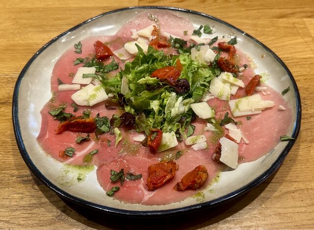 Carpaccio de bœuf fumé