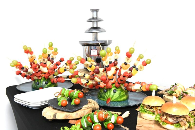 Studený raut s čokoládovou fontánkou