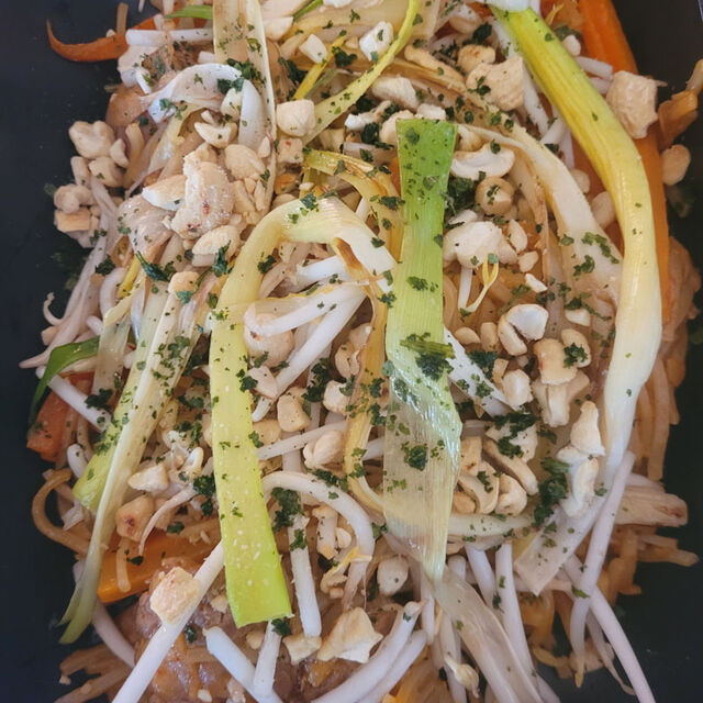 PAD THAI DE CANARD AUX NOUILLES CHINOISES