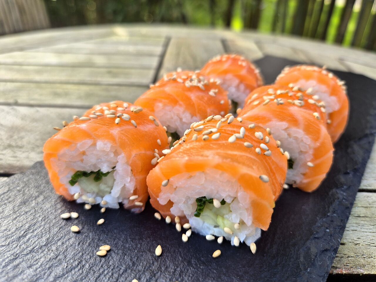 Salmon roll Concombre / 7,50 €