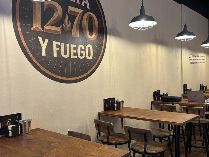 12-70 Malta y Fuego, hostelería y restauración en Oviedo