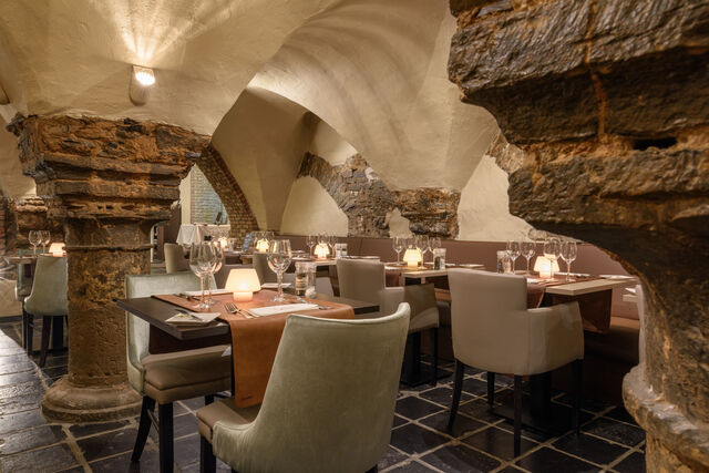 De kelder diende als oplsagplaats voor de familie Bourdon, een bekende franse juweliers- familie.