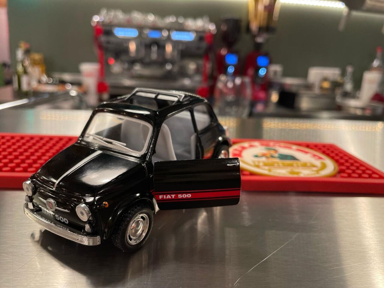 Autobahn...cone Fiat 500