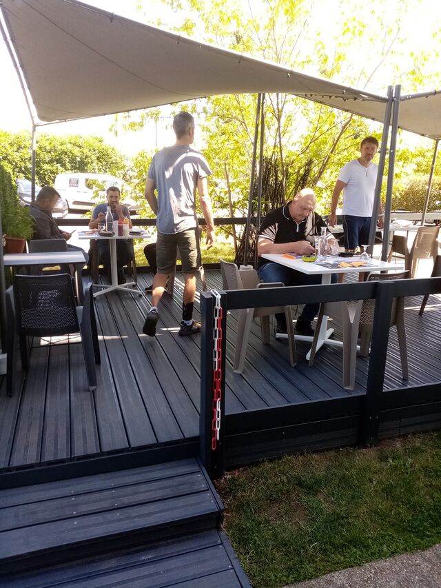 Profitez de notre terrasse Ombragée