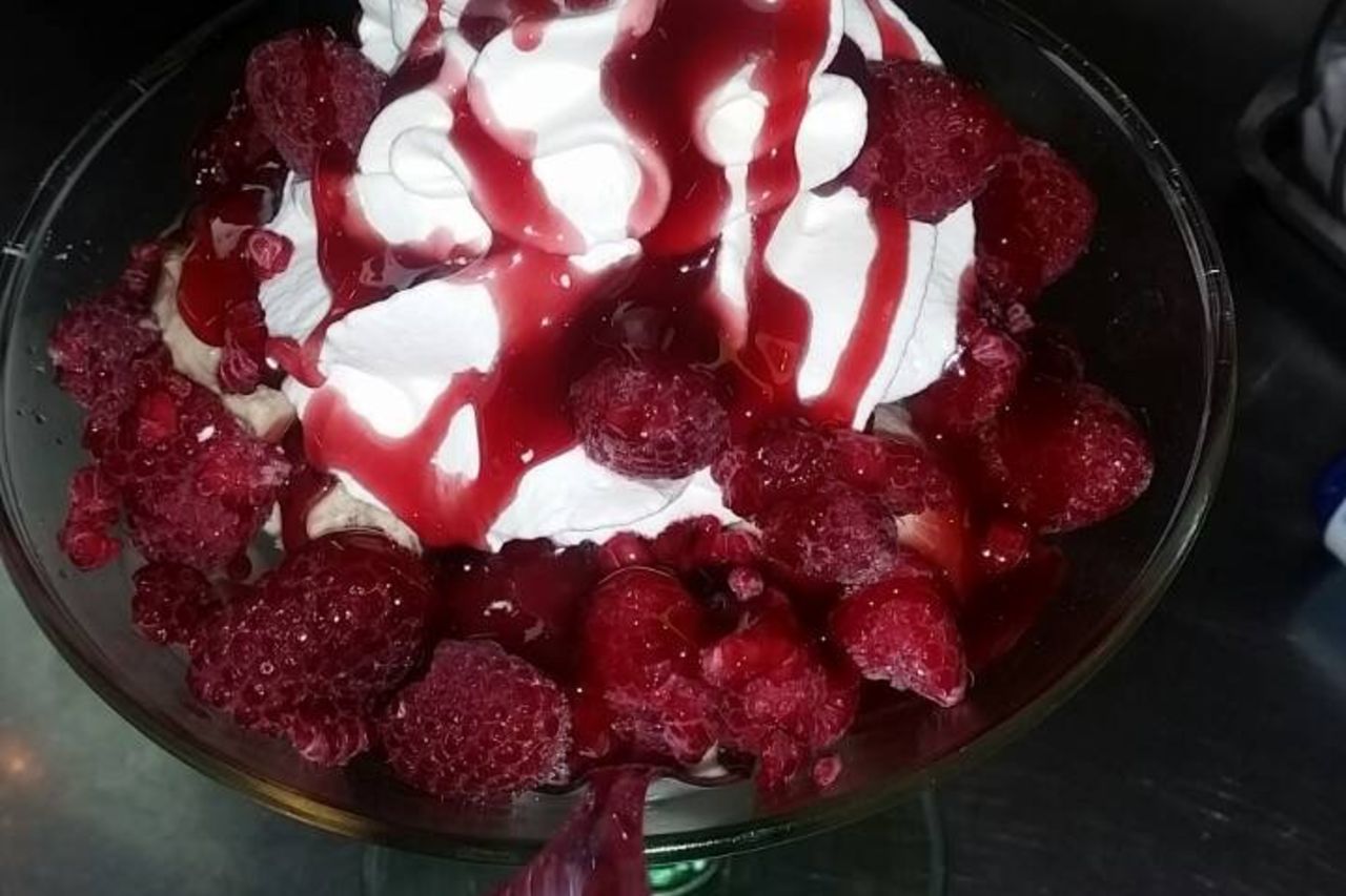 Himbeer Becher