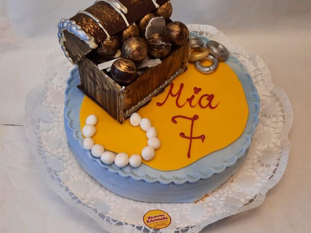 #13 Individuelle Mottotorte zum Geburtstag 