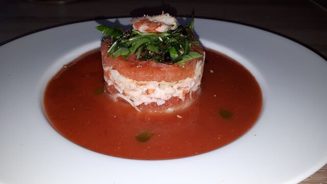 Mille feuille de pamplemousse, fenouil & gambas