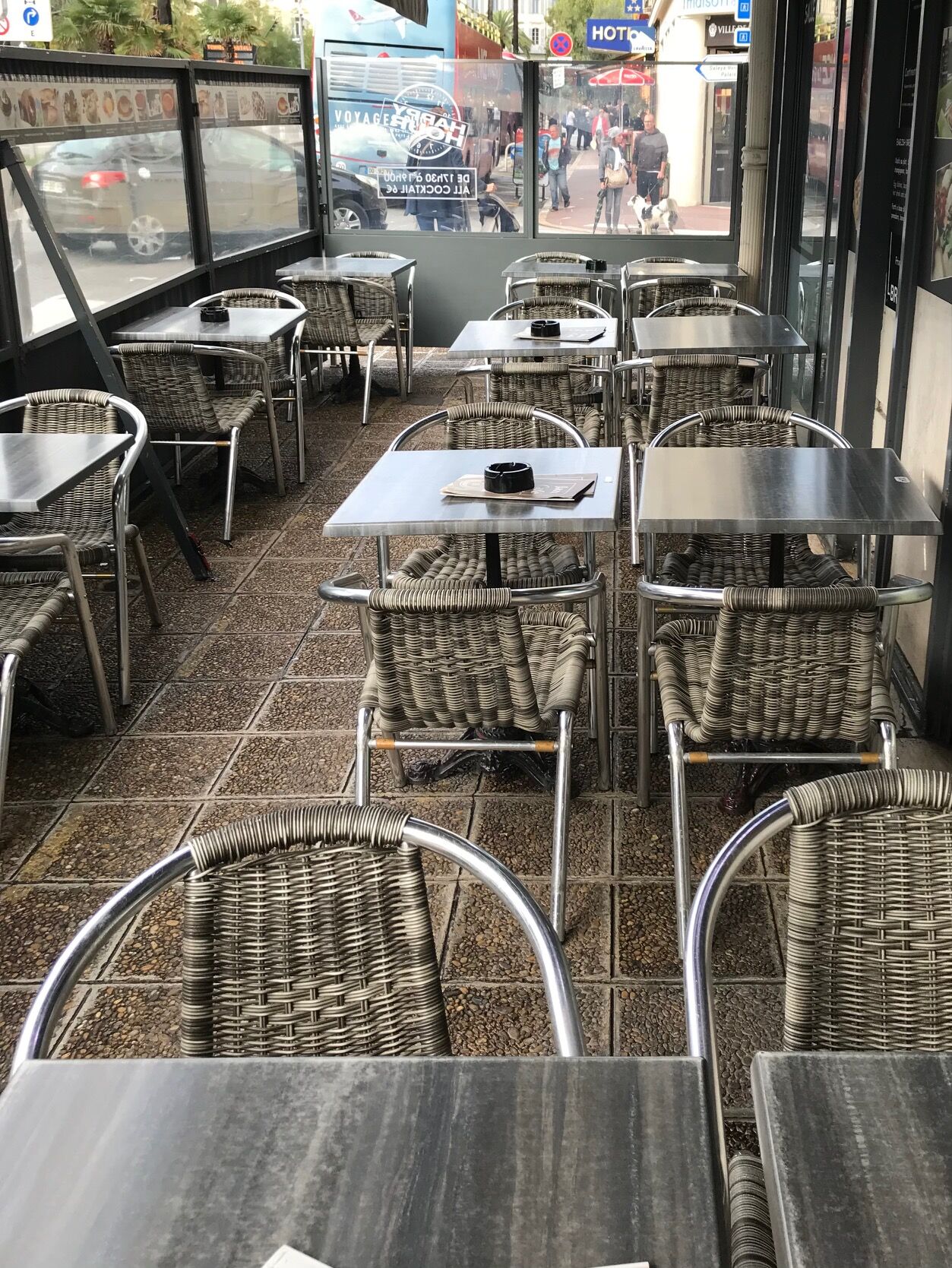 Terrasse côté Max Gallo