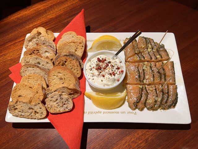 Saumon Fumé gravlax 