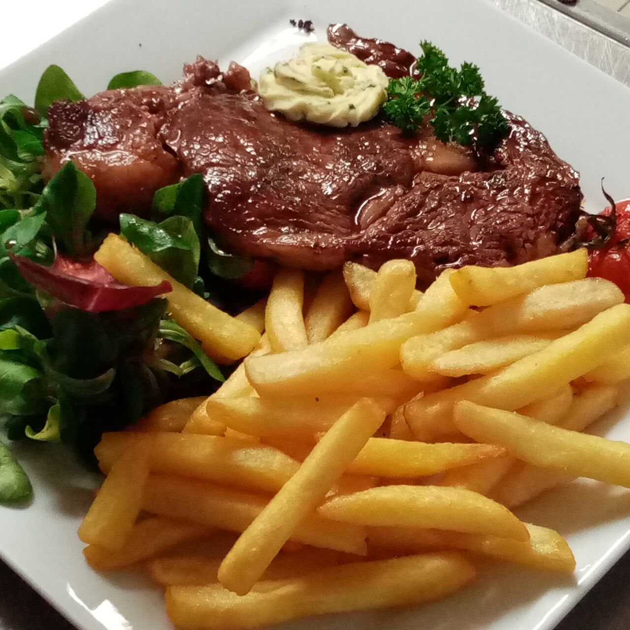 Entrecôte - frites - Le classique !