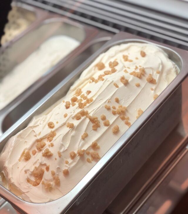 Weiße Tafelschokolade mit Crispy Chunks