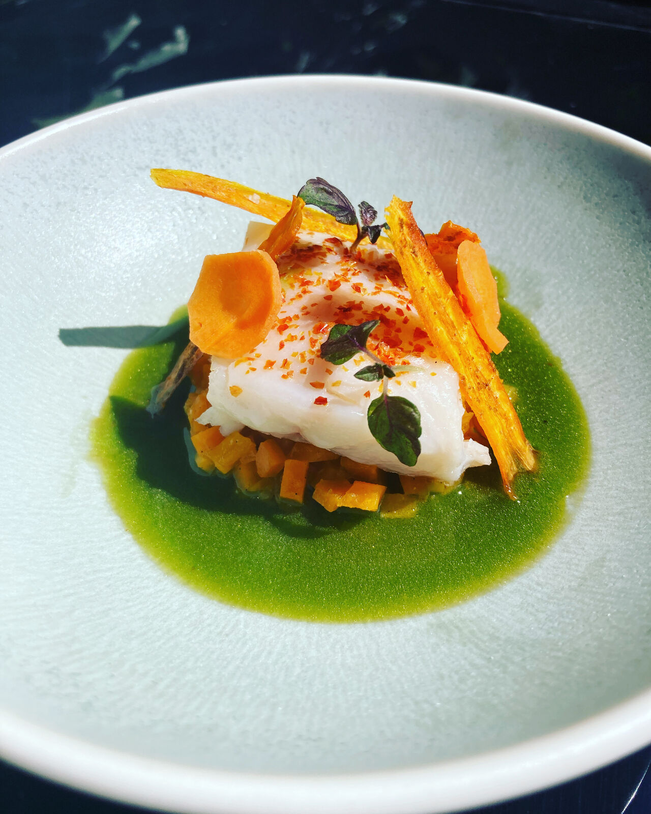 Cabillaud, carottes, oranges et fumet à l’huile d’aneth