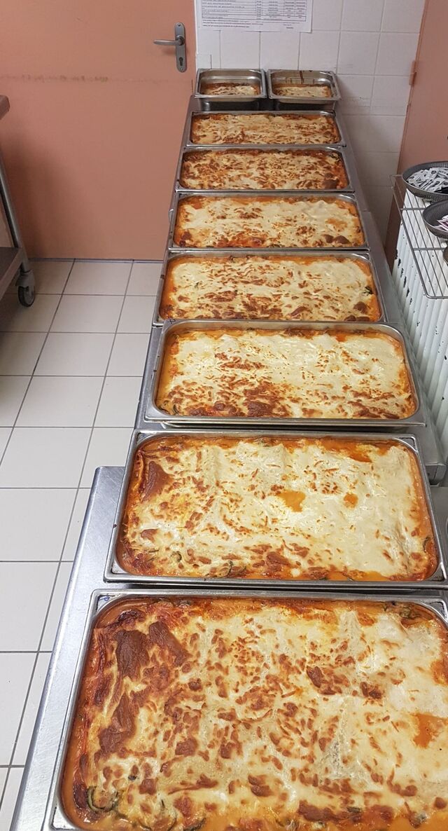 Lasagnes aux cuisses de grenouilles désossées persillé 