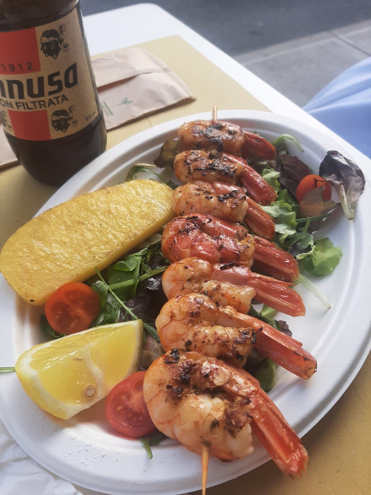 Spiedino da gambero argentino aromatizzato con emulsione della casa