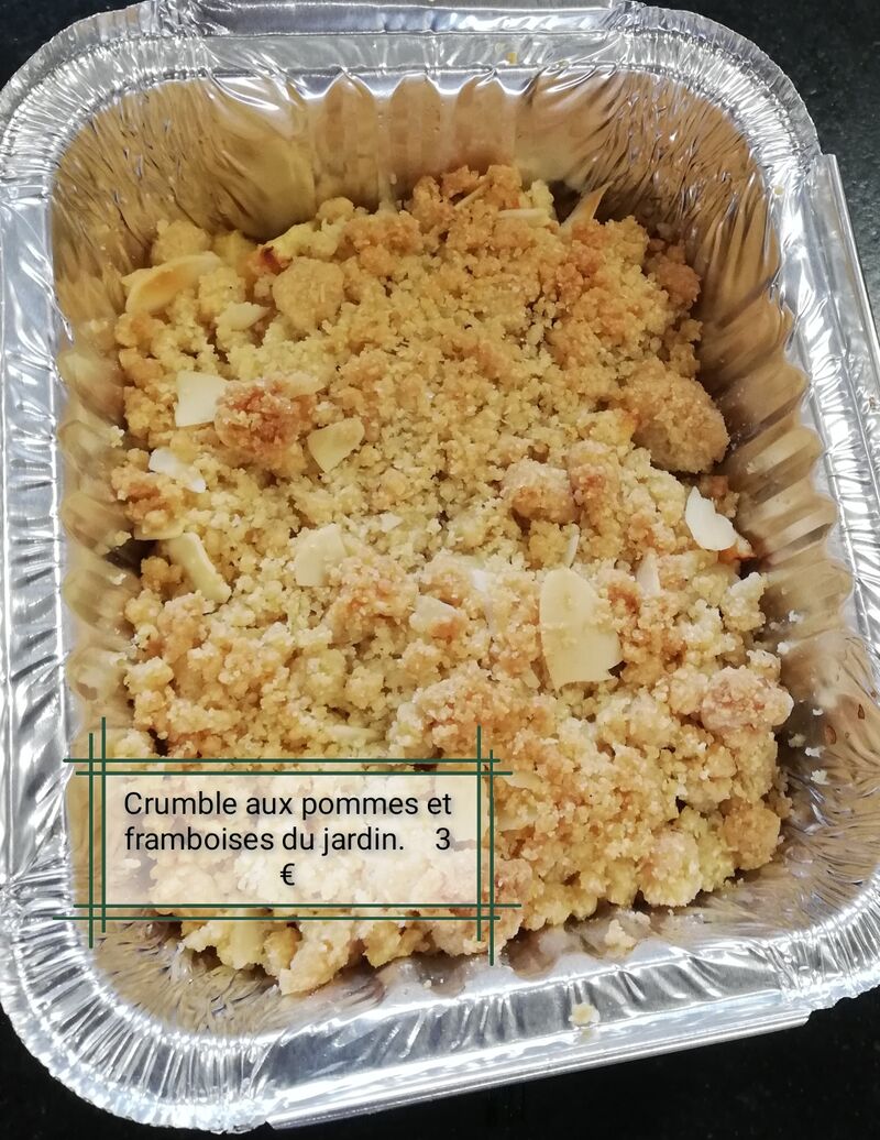 Dessert du 29 juin 2021
Crumble aux pommes et aux framboises du jardin 