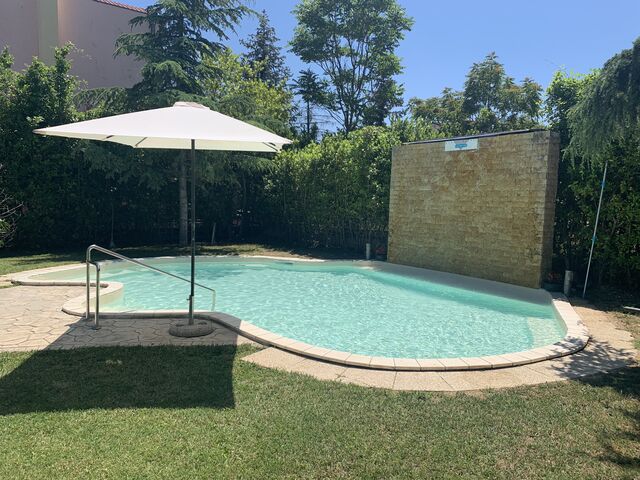 Piscina idromassaggio 