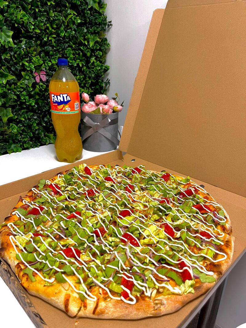 Pizza Kebab Family (50cm; pana la 2kg)
