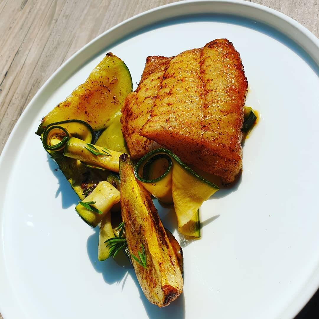 Un exemple de nos poissons à la carte dans notre restaurant ! Nous avons hâte de vous retrouver :)