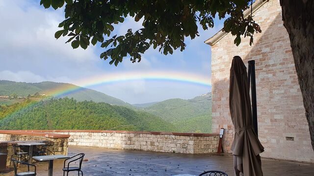 E FINALMENTE L'ARCOBALENO