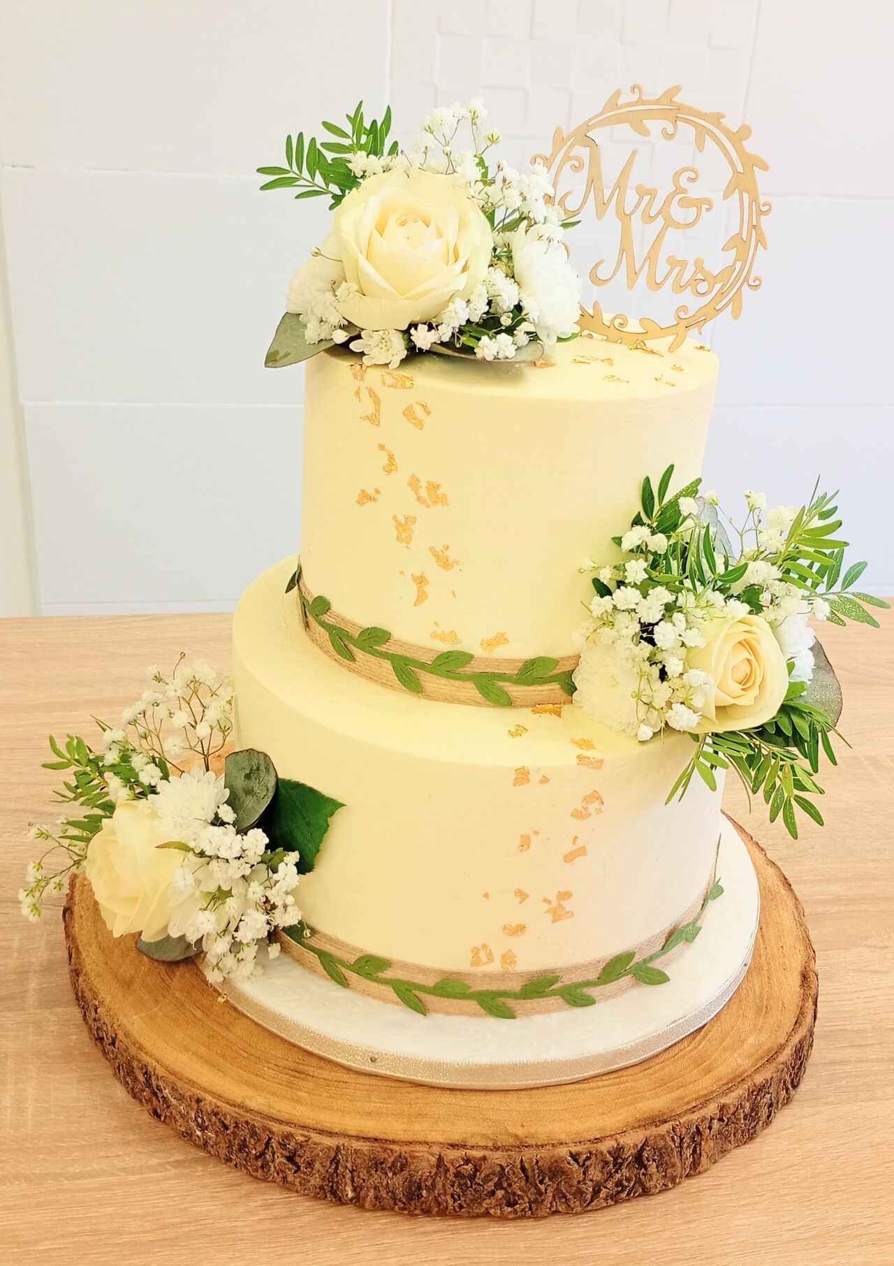 Wedding cake 40 parts thème floral/champêtre