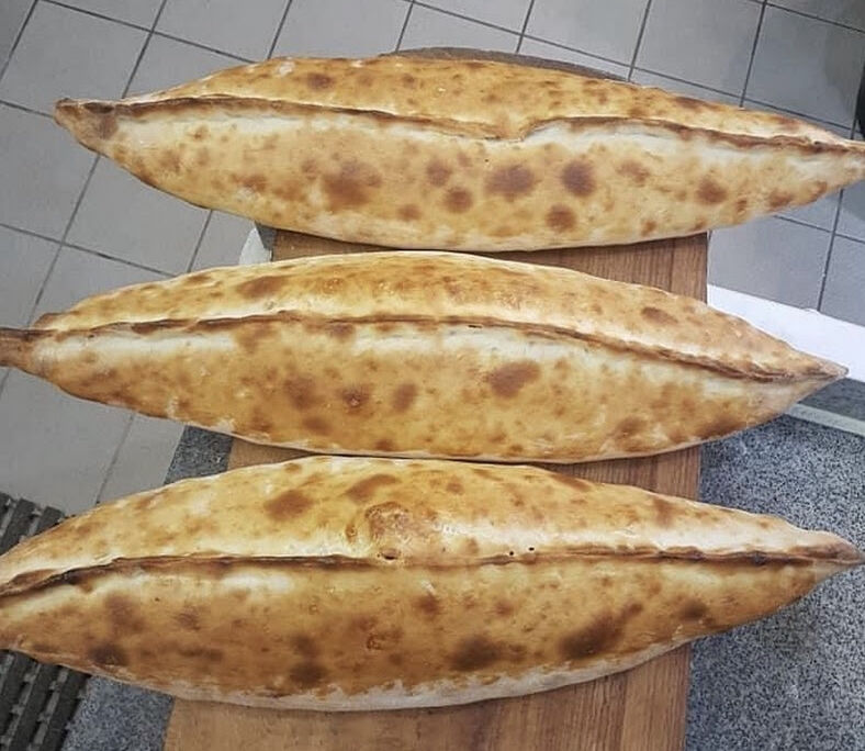 Kapalı Kavurmalı Pide