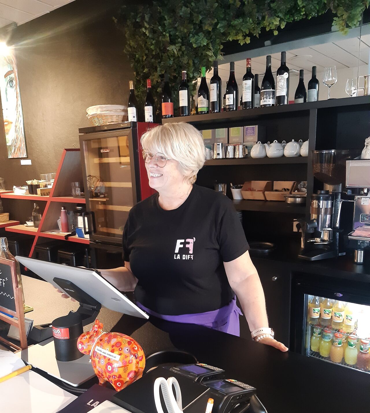 Mme Françoise CABON