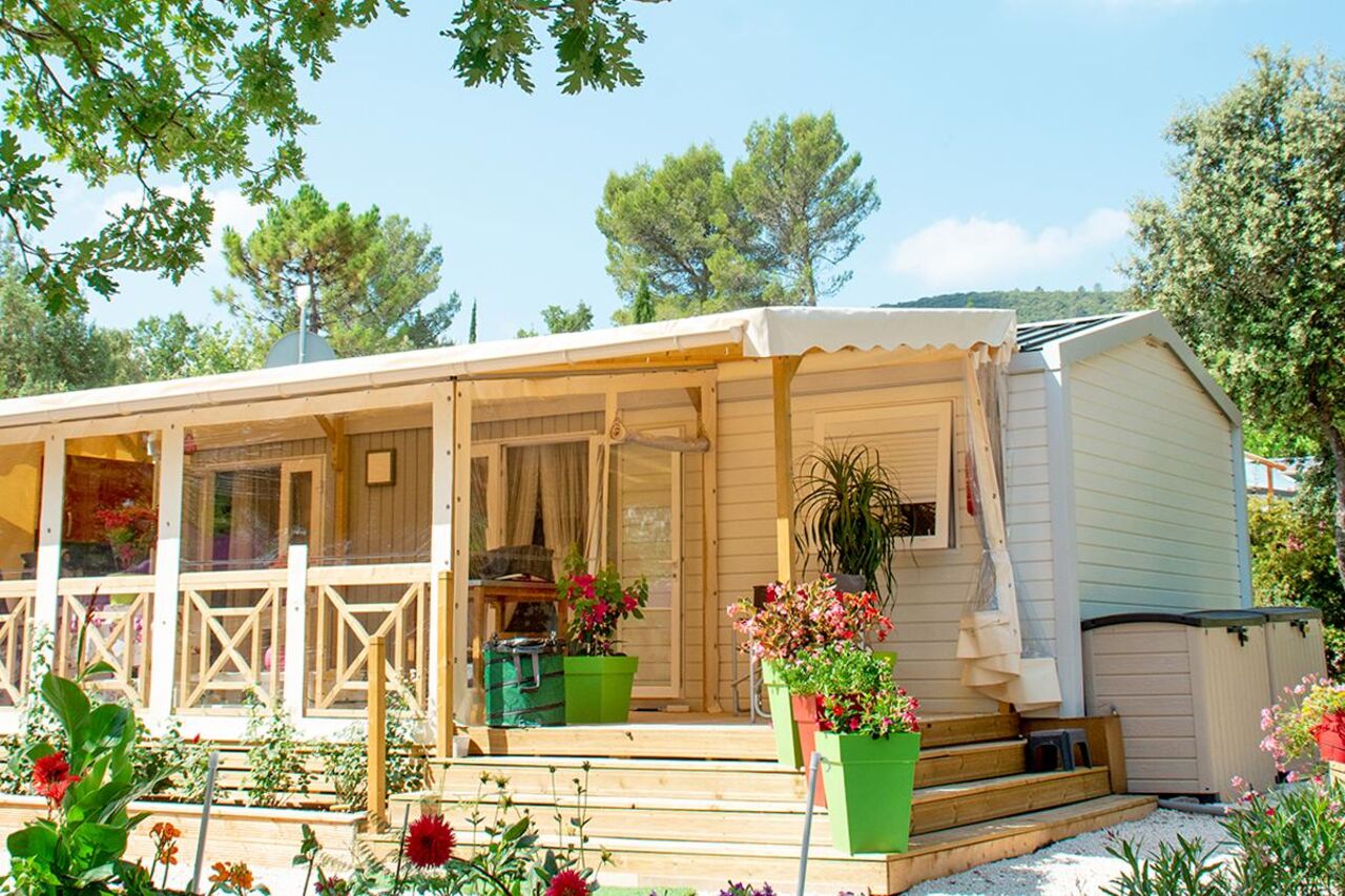 Devez propriétaire, en pleine nature...