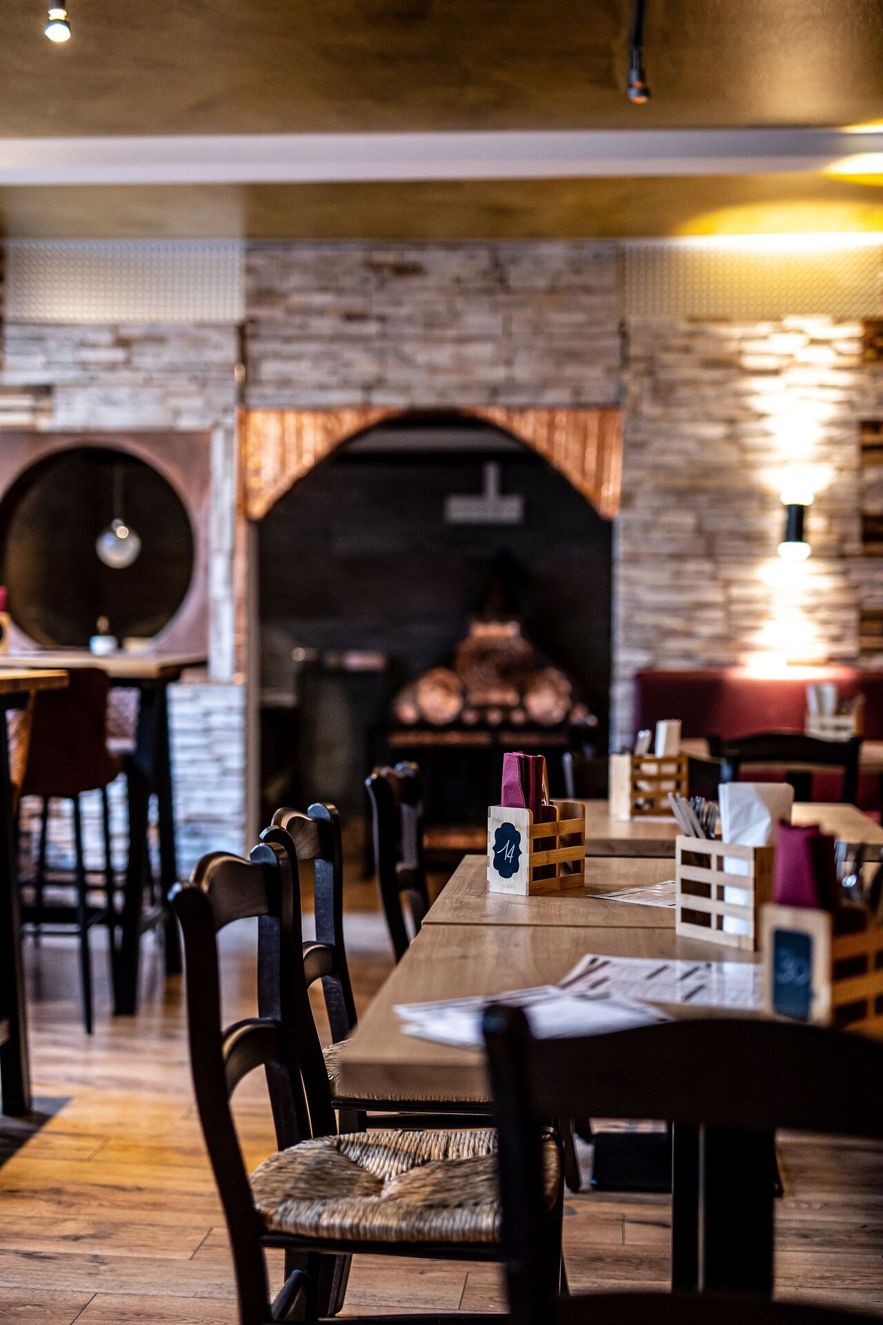 Drinnen, zweiten Raum