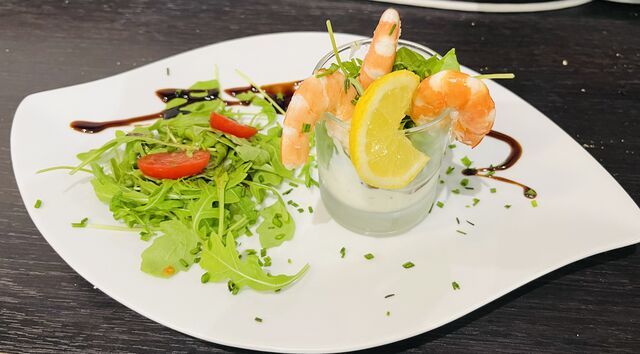 Verrine à la crème de chèvre et aux crevettes