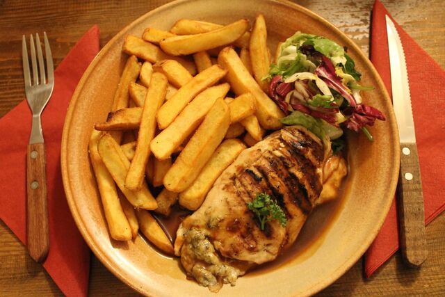 Kuřecí steak z grilu