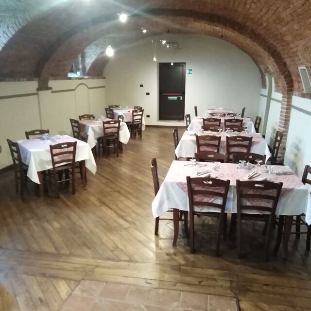 Sala interna distanziamento 1.40,totale sicurezza