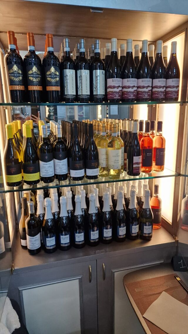 Vetrina Vini