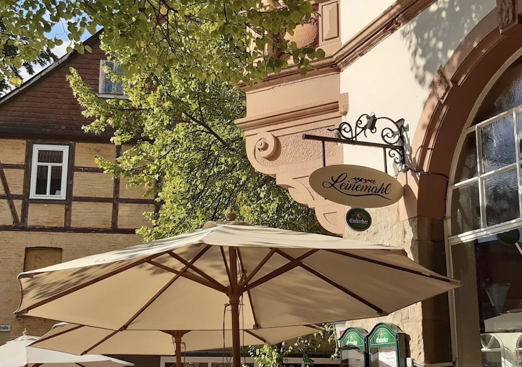 Gutbürgerliches Mittag und Abendbuffet