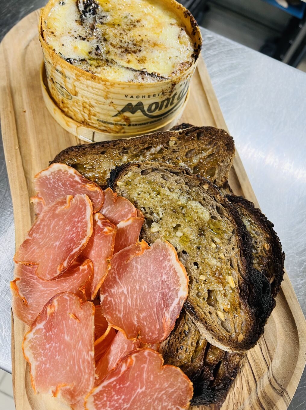 Le Mont d'Or fondu