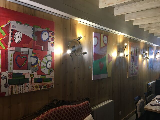 Exposition d'Amandine Simon a venir découvrir sans plus attendre.
En vente sur place !